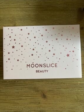 Moonslice Beauty Celestial Crush Eyeshadow & Pressed Pigment Palette